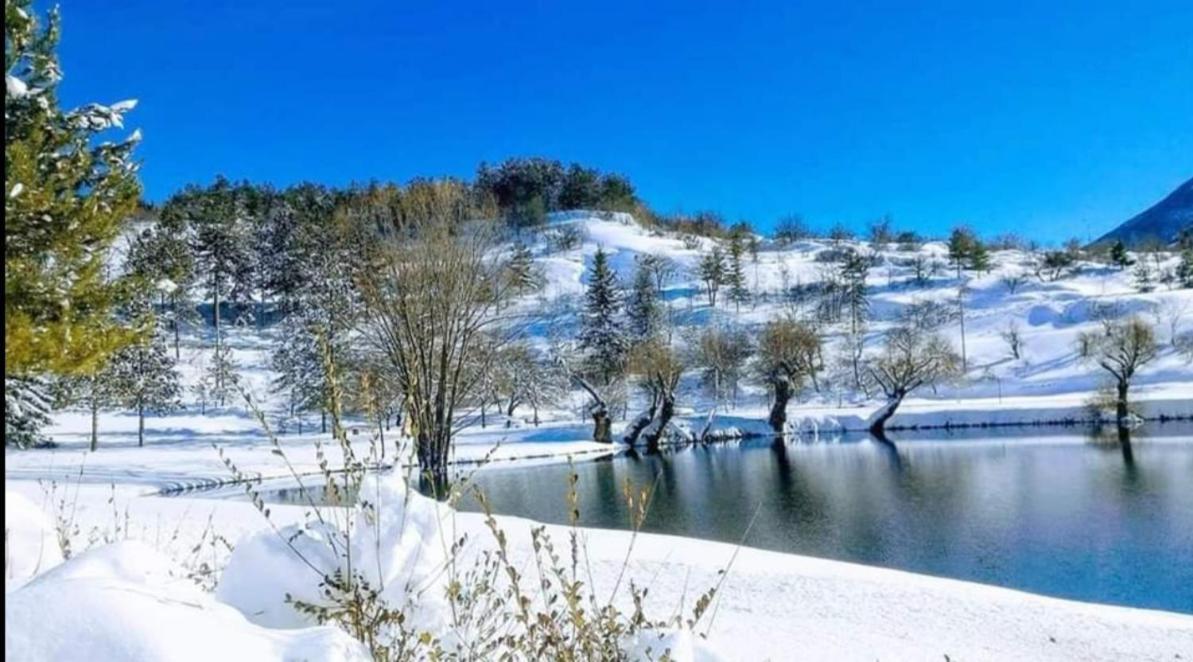 La Casetta Di Anna Villalago Εξωτερικό φωτογραφία